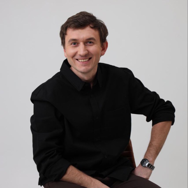 Александр Назаров